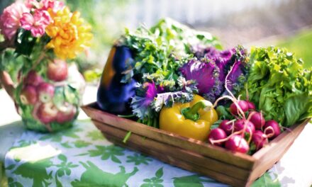 Can You Grow Both Flowers And Vegetables In One Garden?